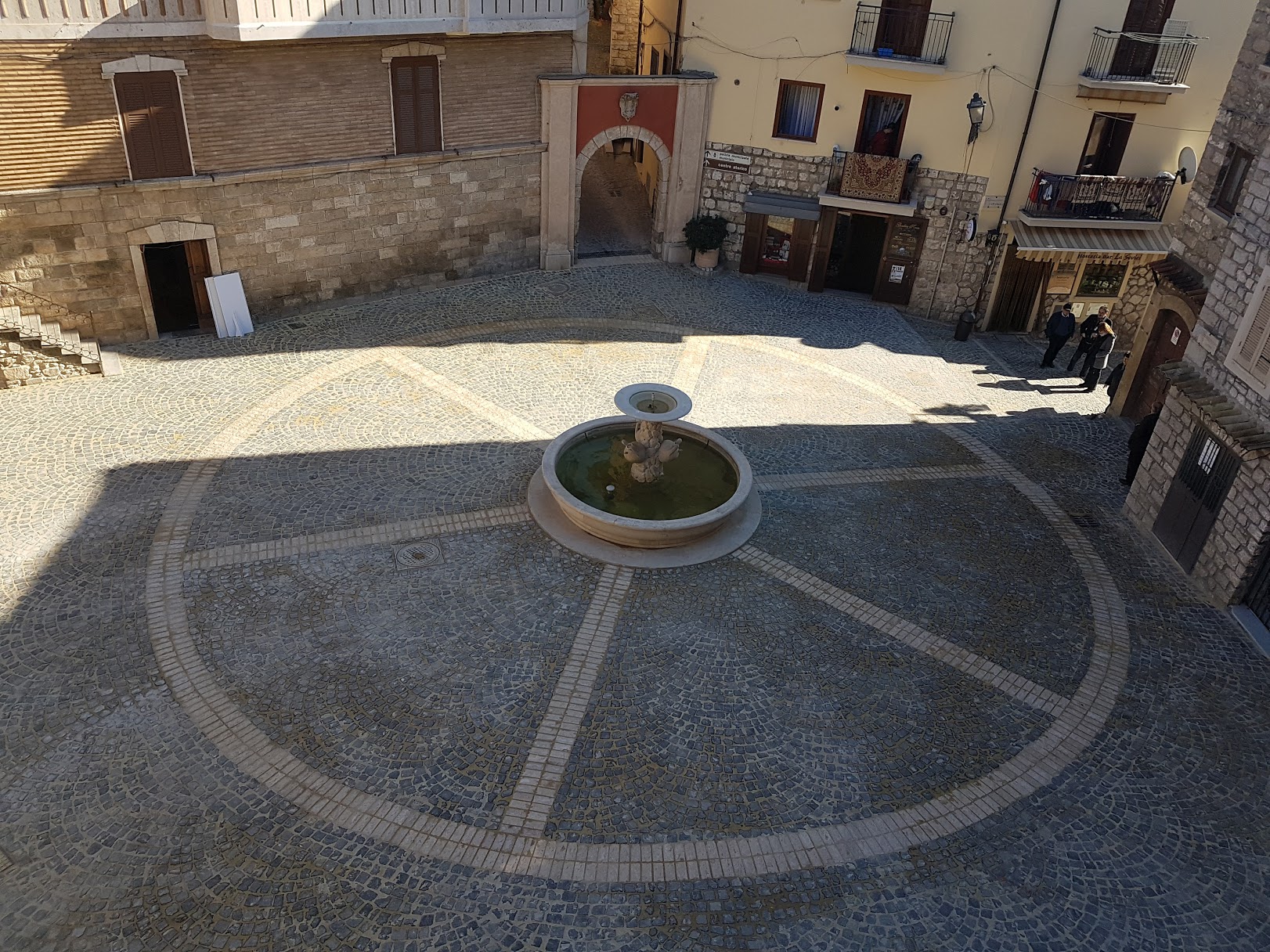 Rifacimento Piazza Cavour e scalinata Corso Vittorio Emanuele "La Sevici" in Lenola (LT) 